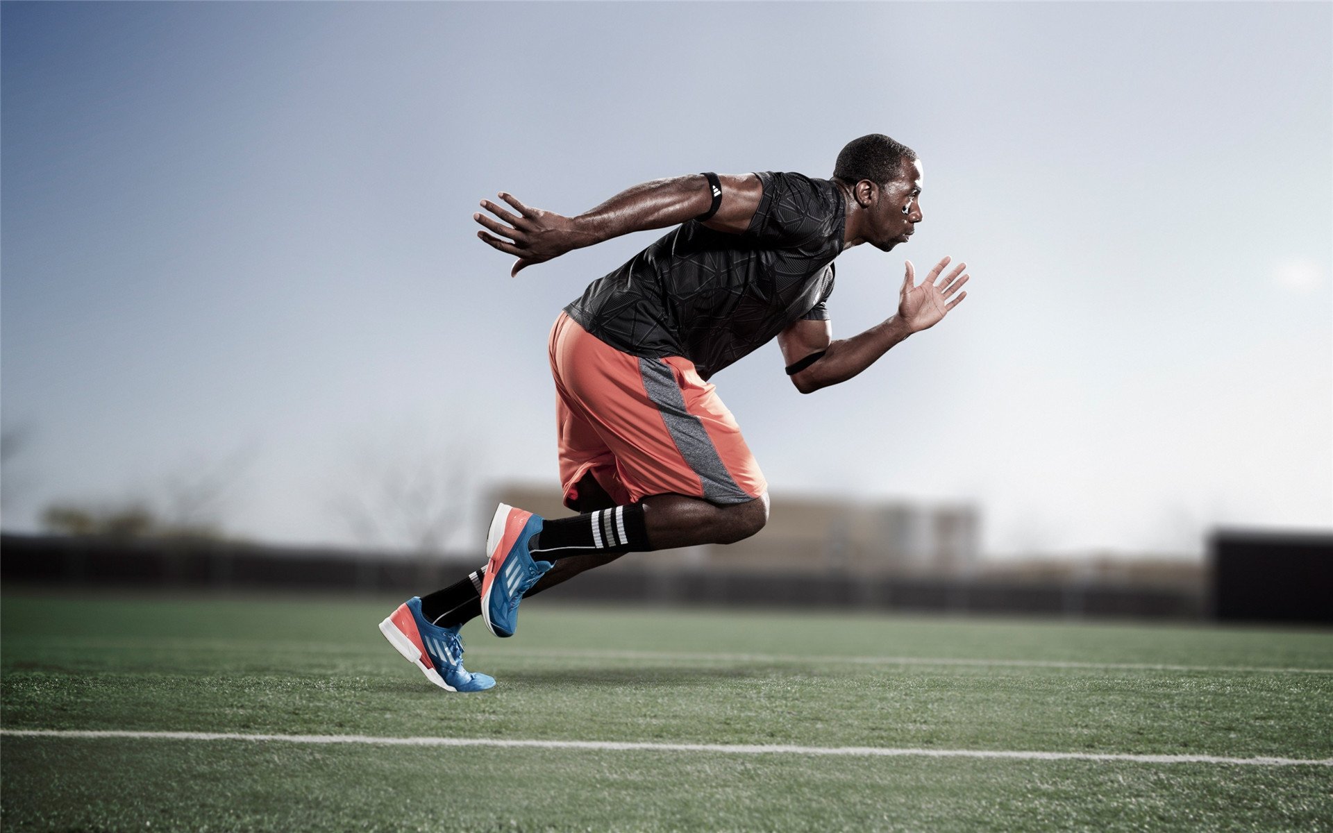 体坛悬念迭起,莎拉波娃电竞连败、国米备战社区盾、浓眉哥续写得分神话